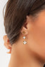 #Ear00062