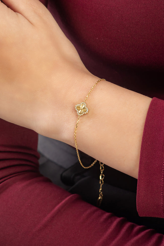 #Br00032 Hover Image