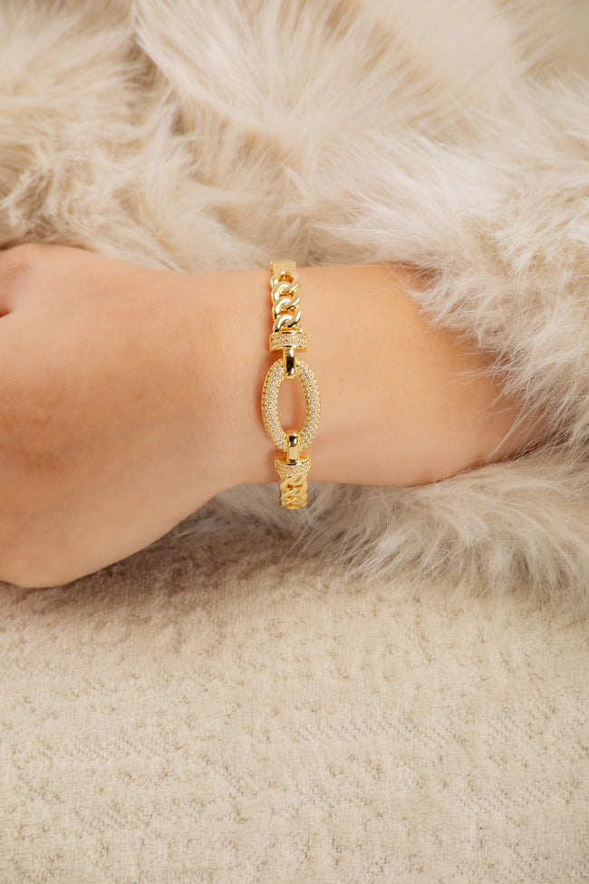 #Ban00018 Hover Image