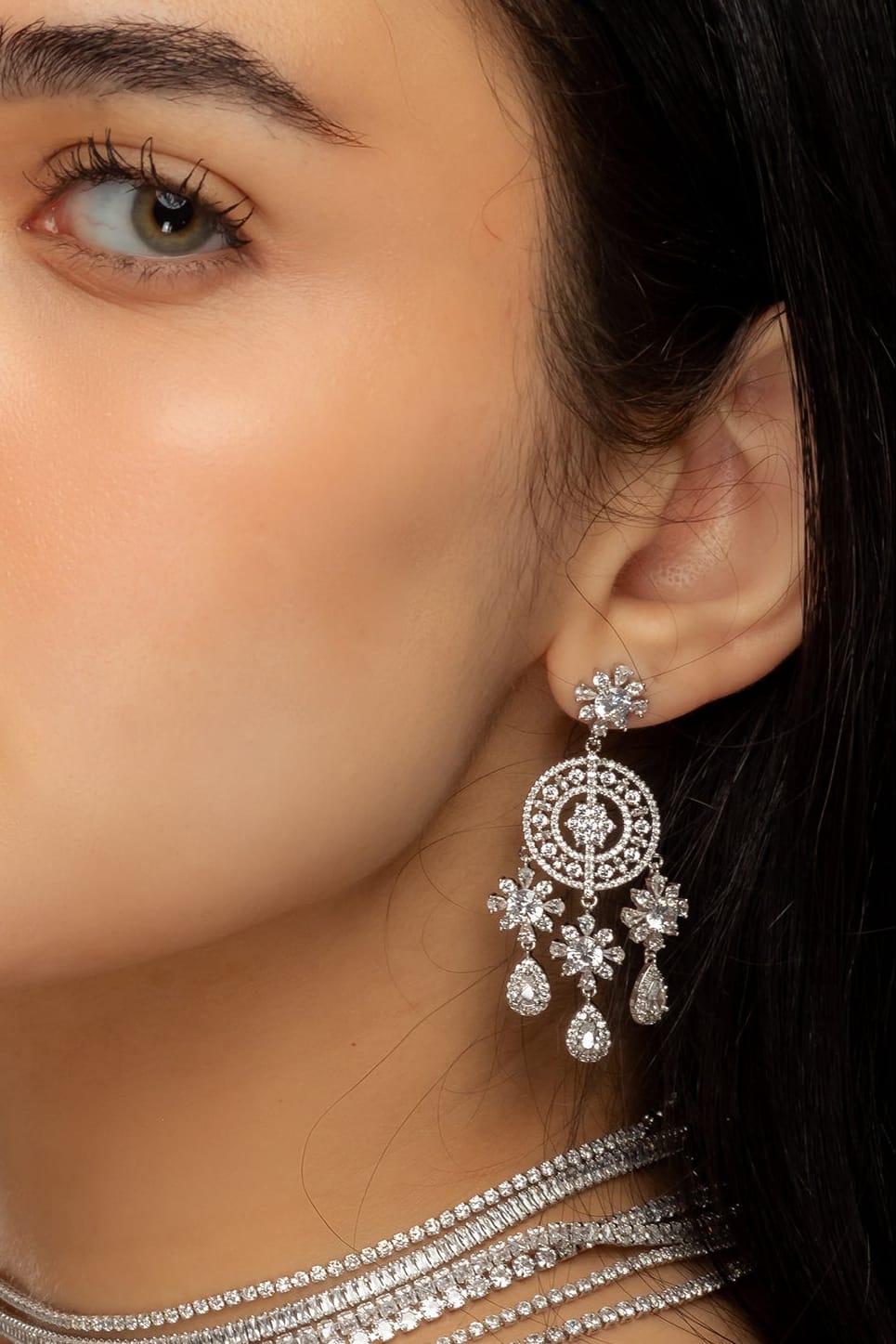 #Ear00047