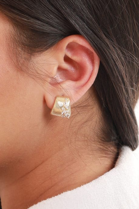 #Ear00050 Main Image