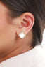 #Ear00051