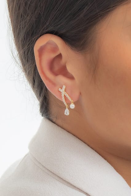 #Ear00058