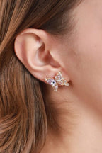 #Ear00066