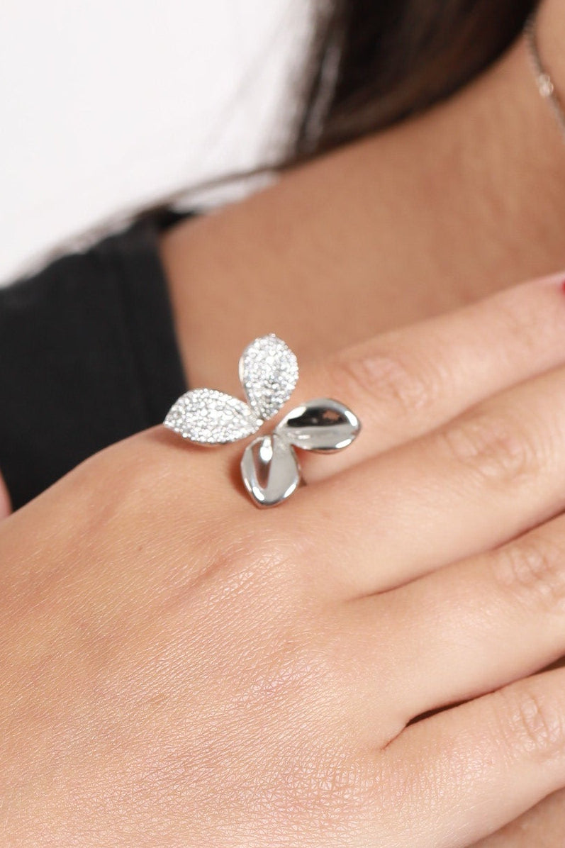 #Ring00054