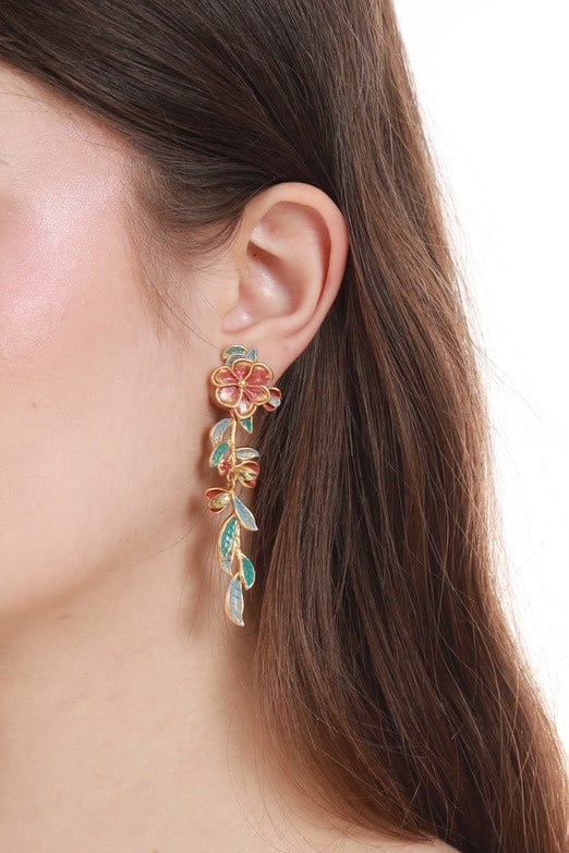 #Ear00069