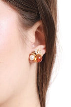 #Ear00071