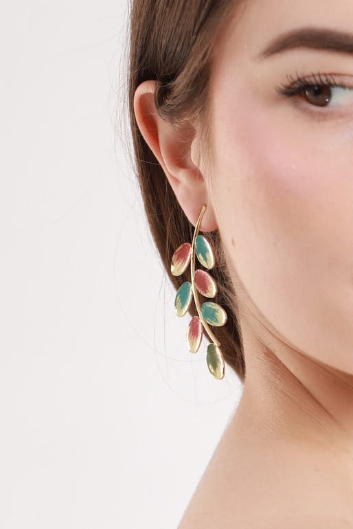 #Ear00077