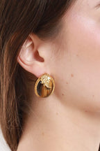 #Ear00079