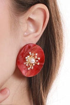 #Ear00081