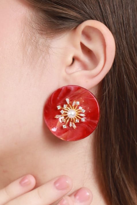 #Ear00081