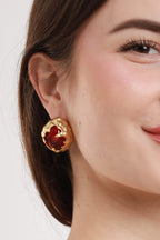 #Ear00085