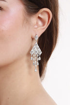 #Ear00089