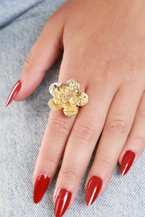 #Ring00068 Hover Image