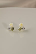 #Ear00096