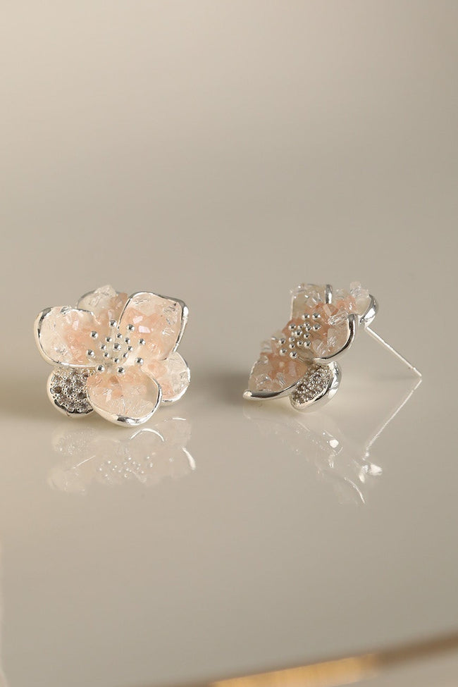 #Ear00106 Main Image