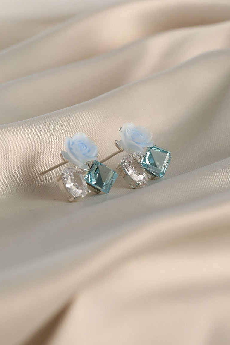 #Ear00116