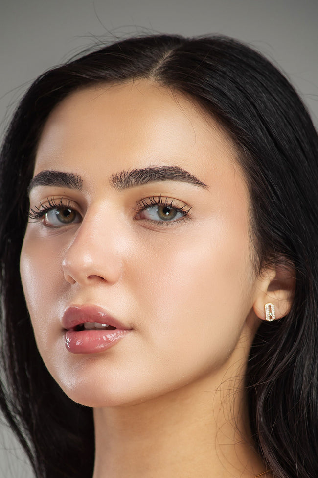 #EAR00004 Hover Image