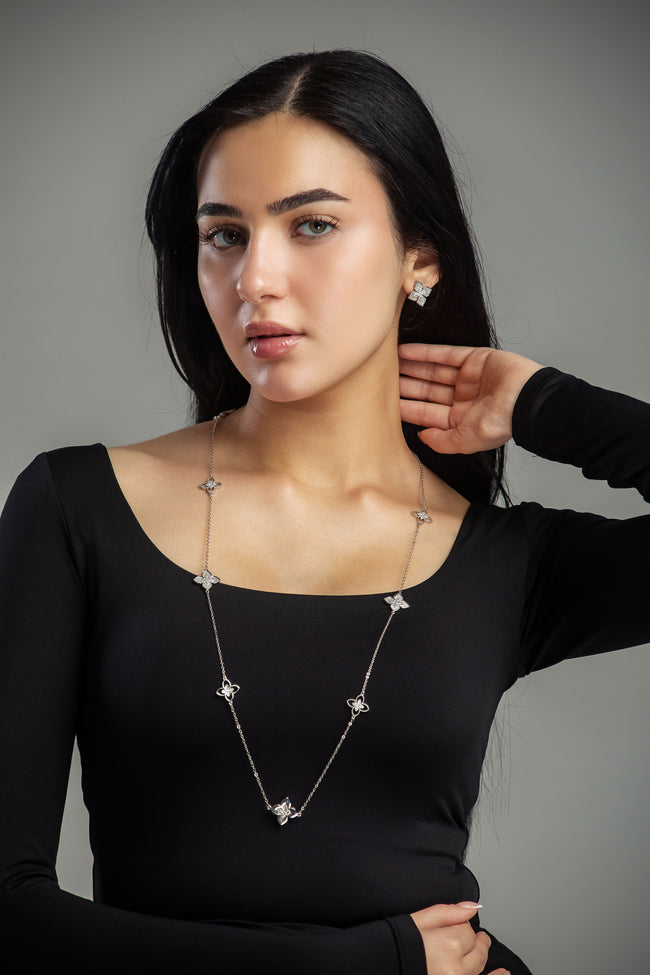 #SET00005 Hover Image