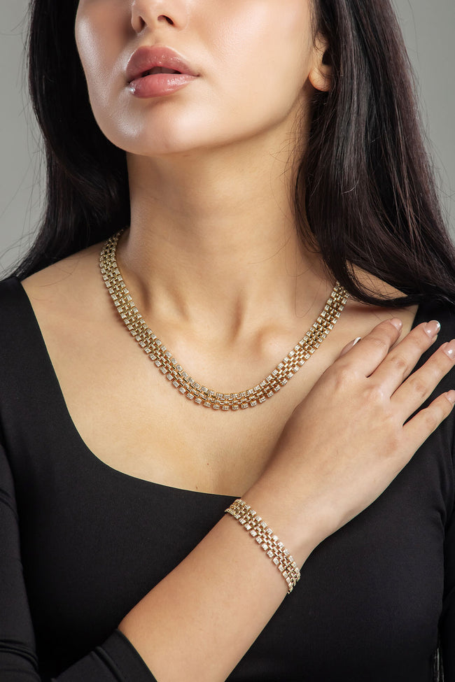 #Set00008 Hover Image