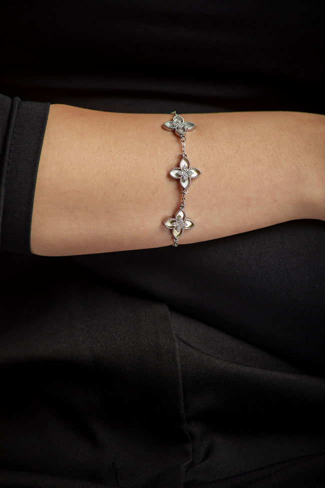 #Br00034 Hover Image