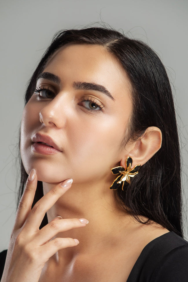 #EAR00018 Hover Image