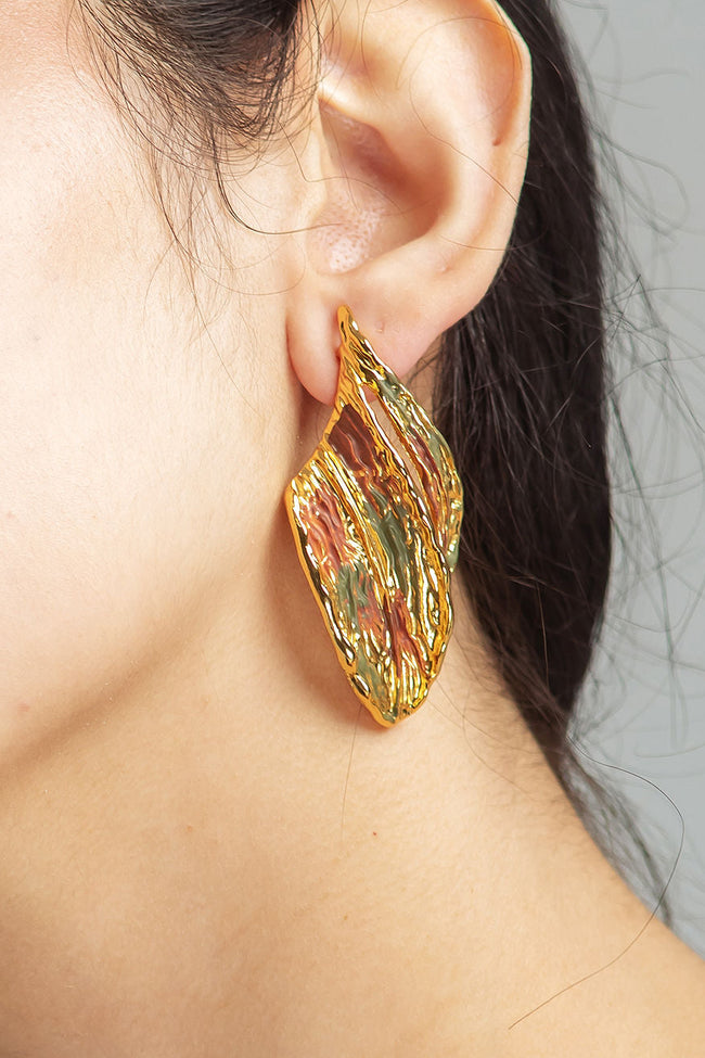 #EAR00024 Hover Image