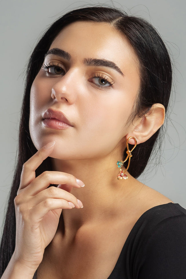 #EAR00028 Hover Image