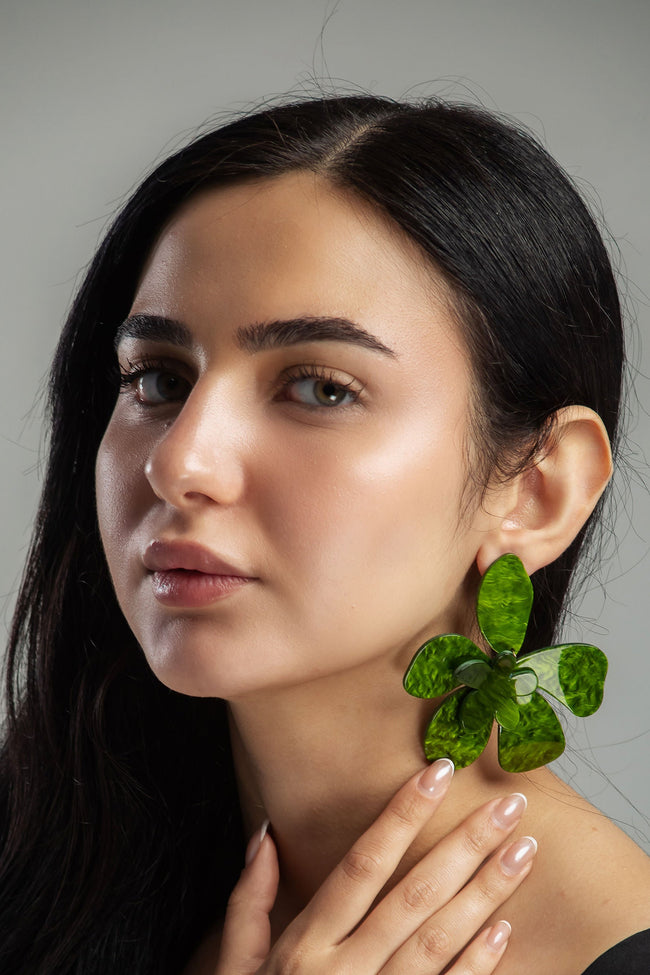 #EAR00035 Hover Image