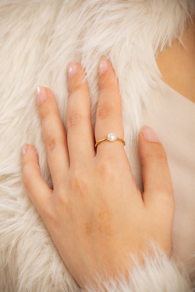 #Ring00012 Hover Image