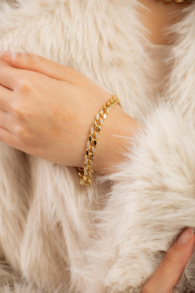 #Br00027 Hover Image