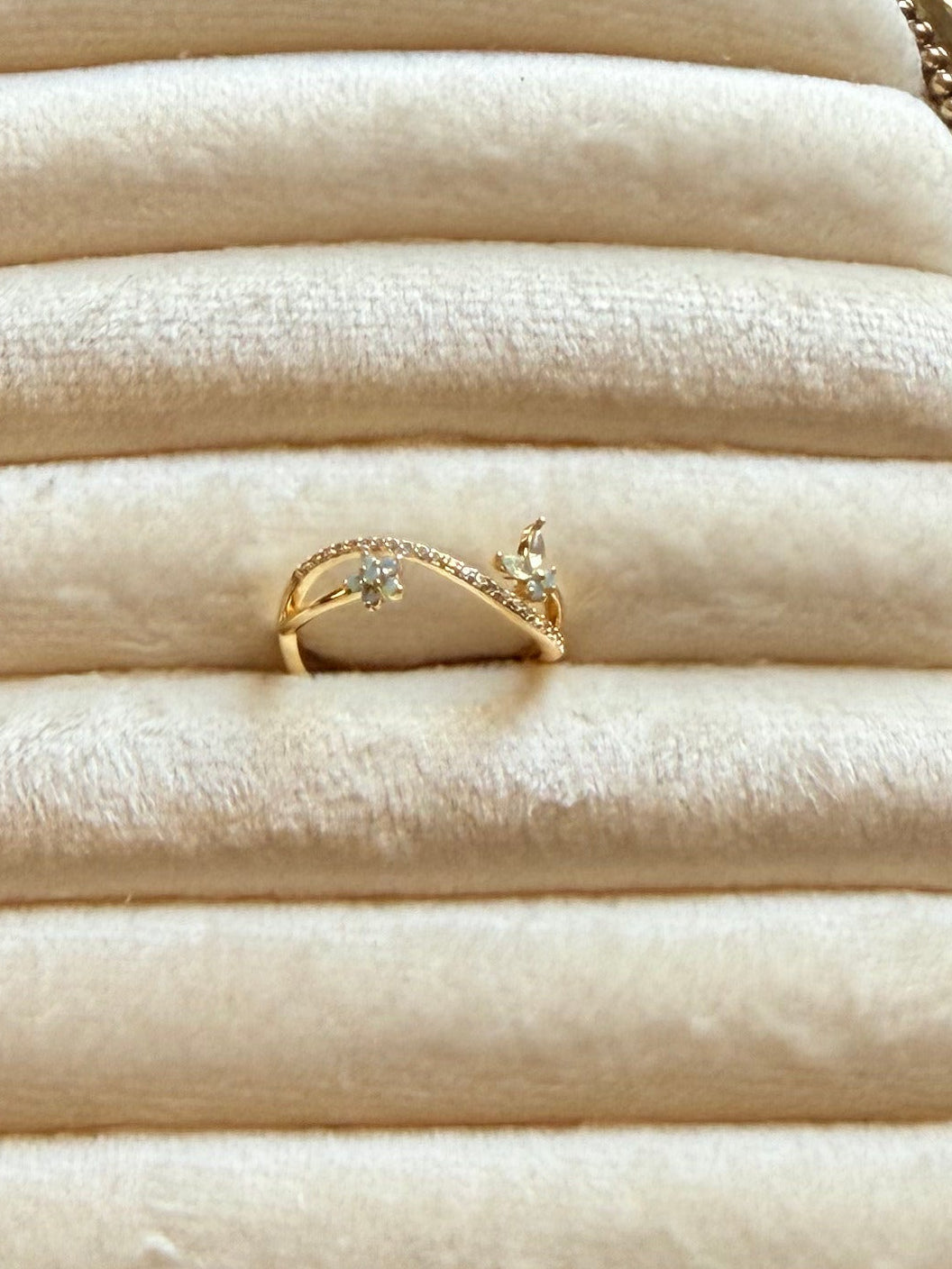 #Ring00104