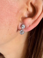 #Ear00140