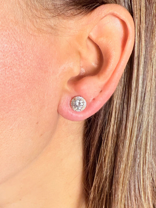 #Ear00148 Main Image