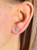 #Ear00151